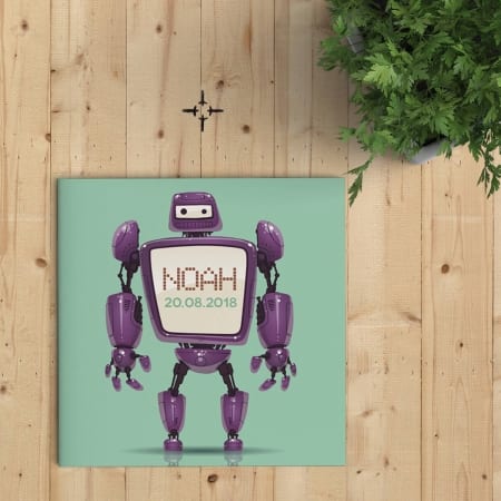 Geboortekaartje Robot is een eigenwijs ontwerp, met trendy kleuren en een gedetailleerde en gepolijste illustratie. De robot kondigt de baby aan!